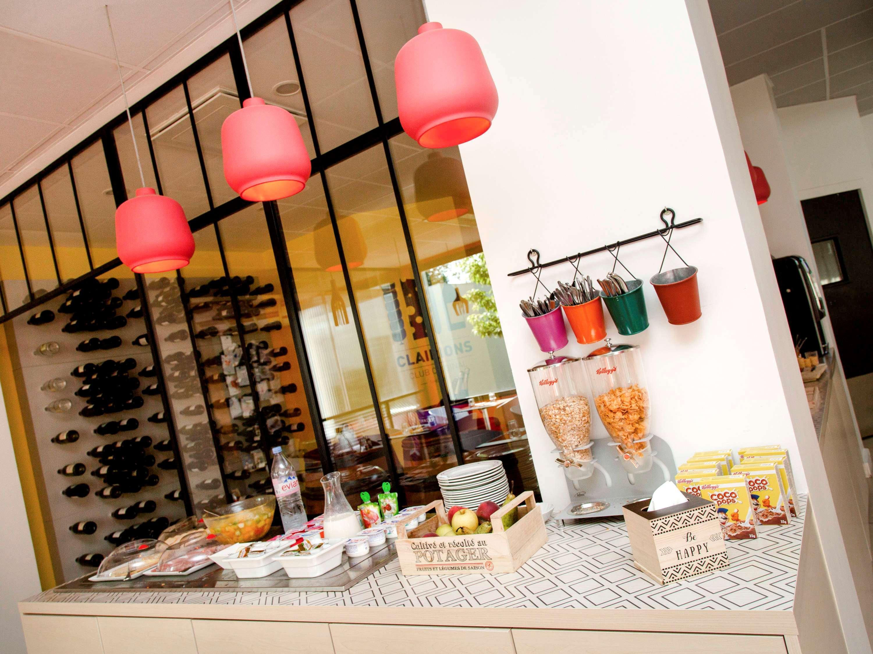 Hotel Ibis Styles Auxerre Nord Exteriör bild