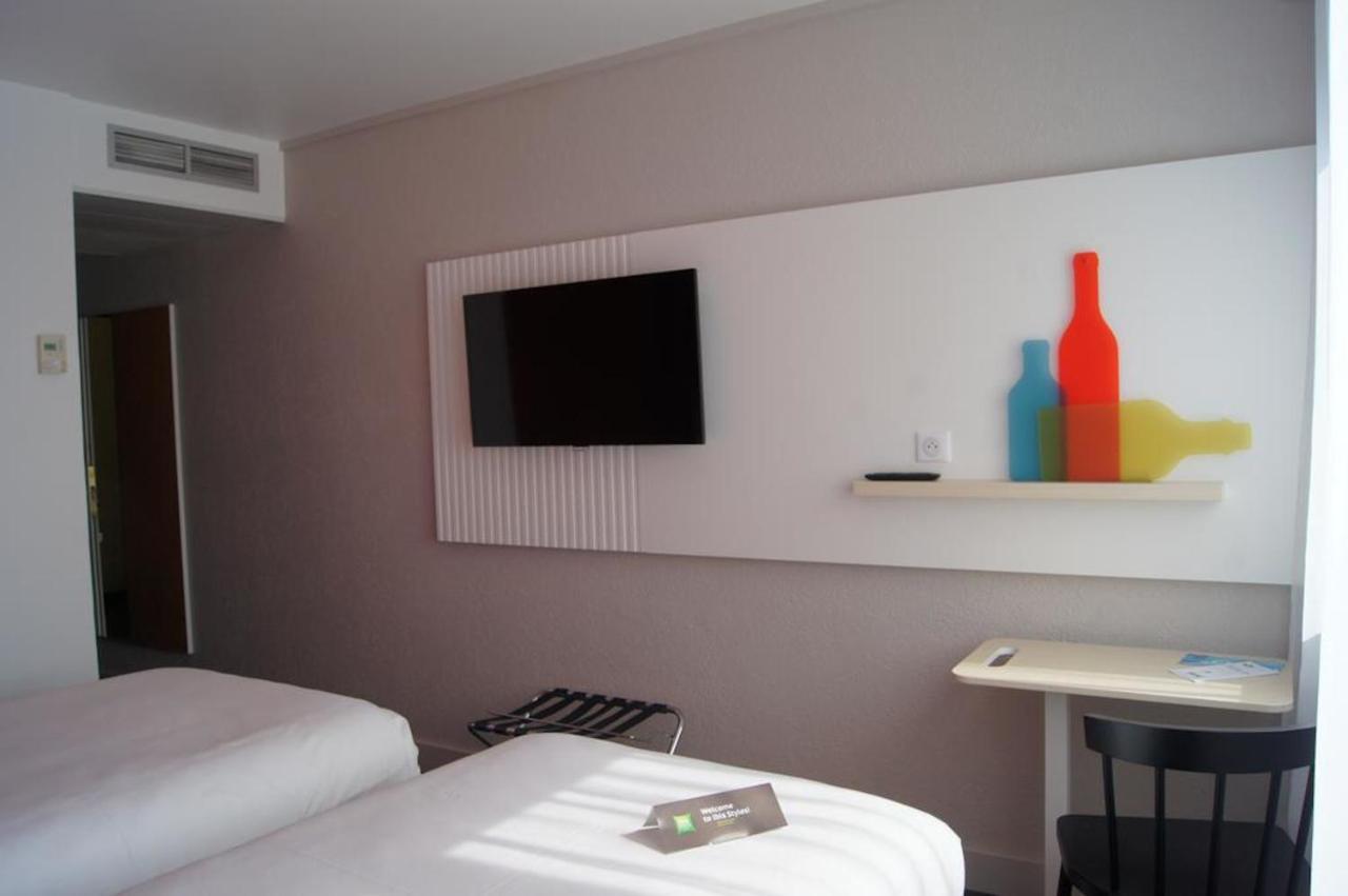 Hotel Ibis Styles Auxerre Nord Exteriör bild